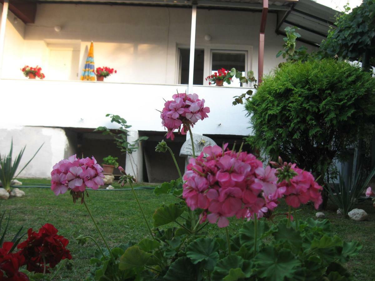 City Center Apartments Prilep Exterior photo